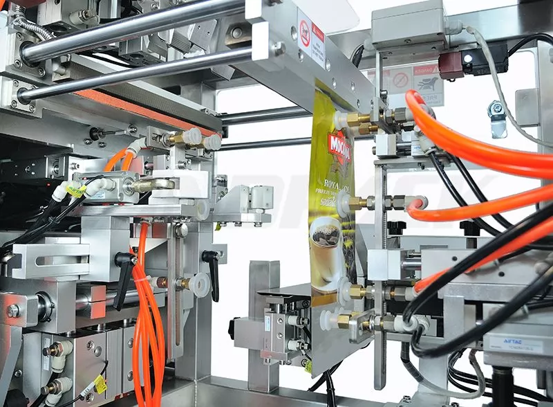 liquid doypack filling machine