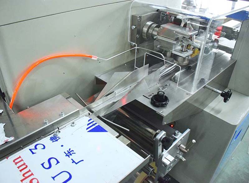wrapper packing machine