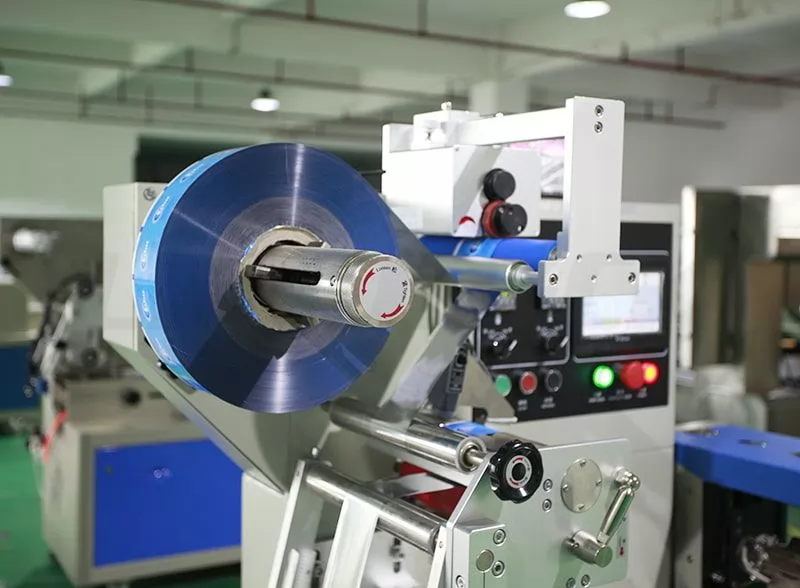 pillow type packing machine