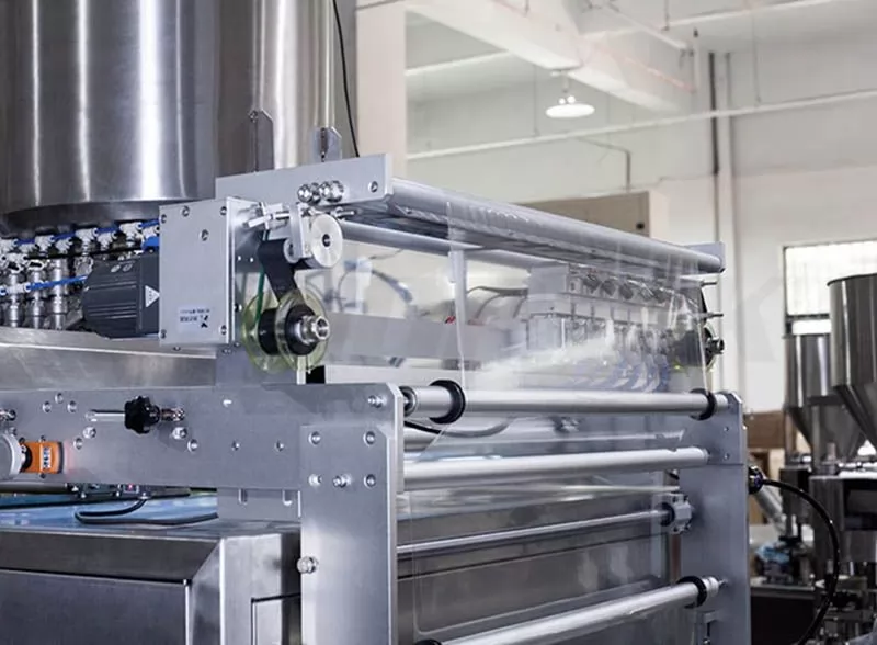 liquid sachet packaging machine