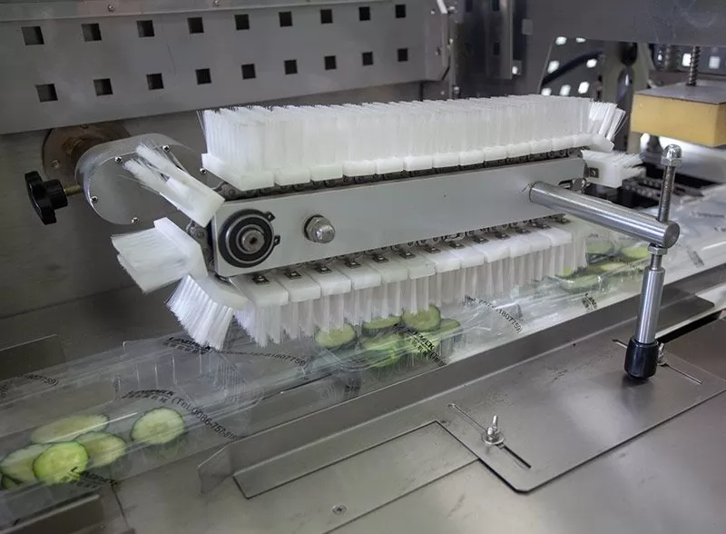 automatic horizontal packing machine