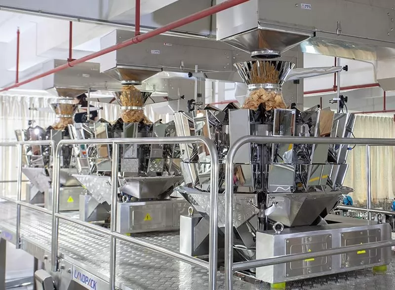 chips packaging machine