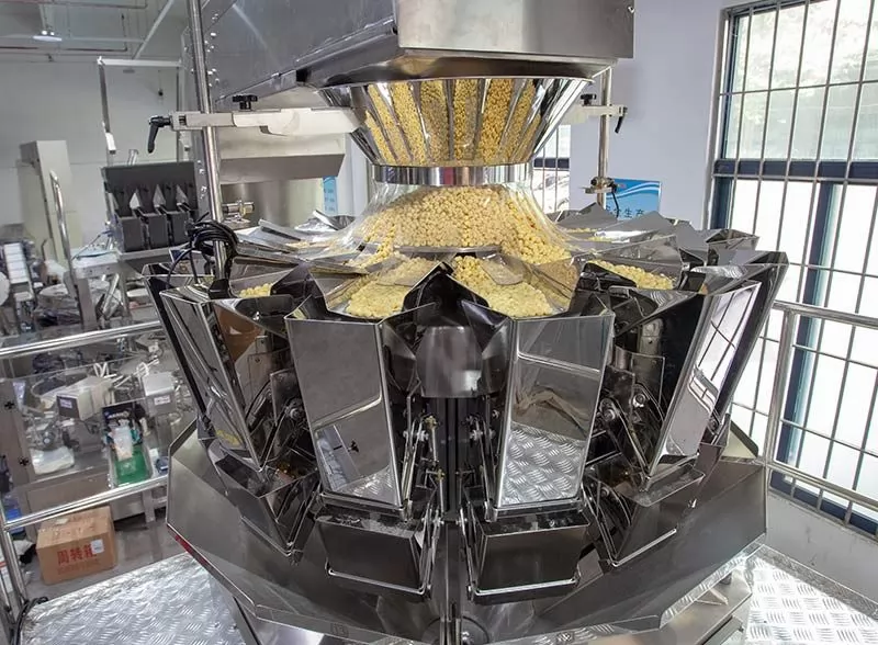 banana chips packing machine