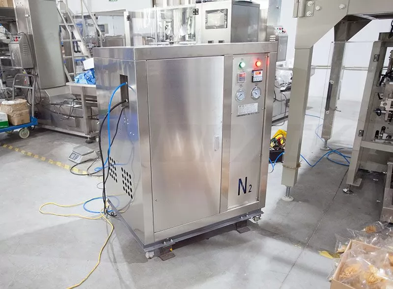 crisp packaging machine