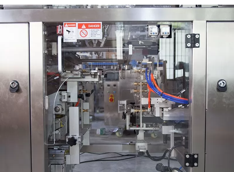 doypack filling and sealing machine