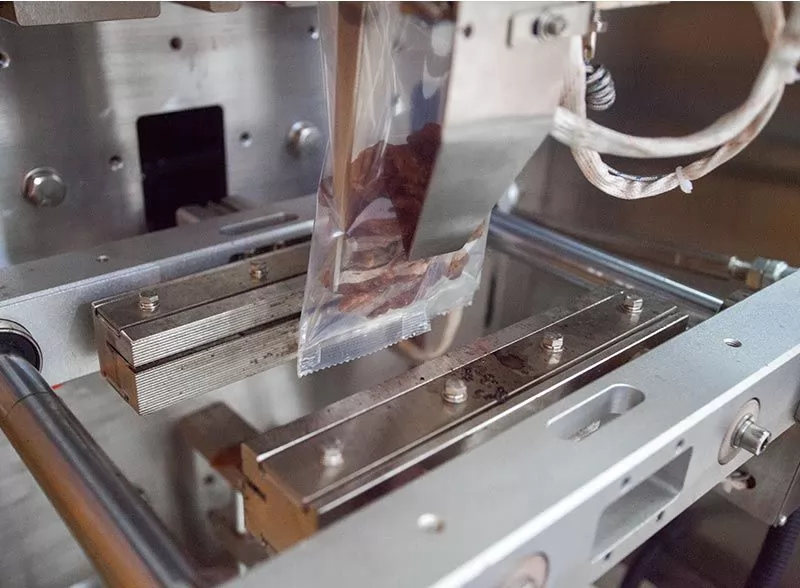 automatic jerky packaging machine 