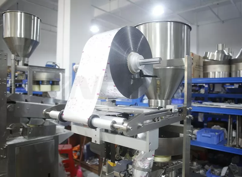 desiccant packaging machine