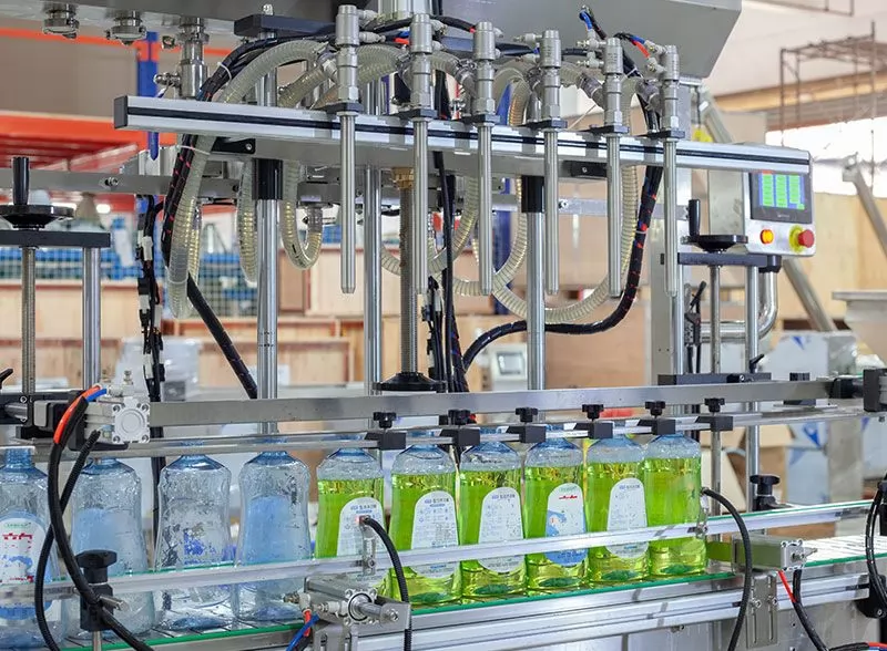 liquid filling machines