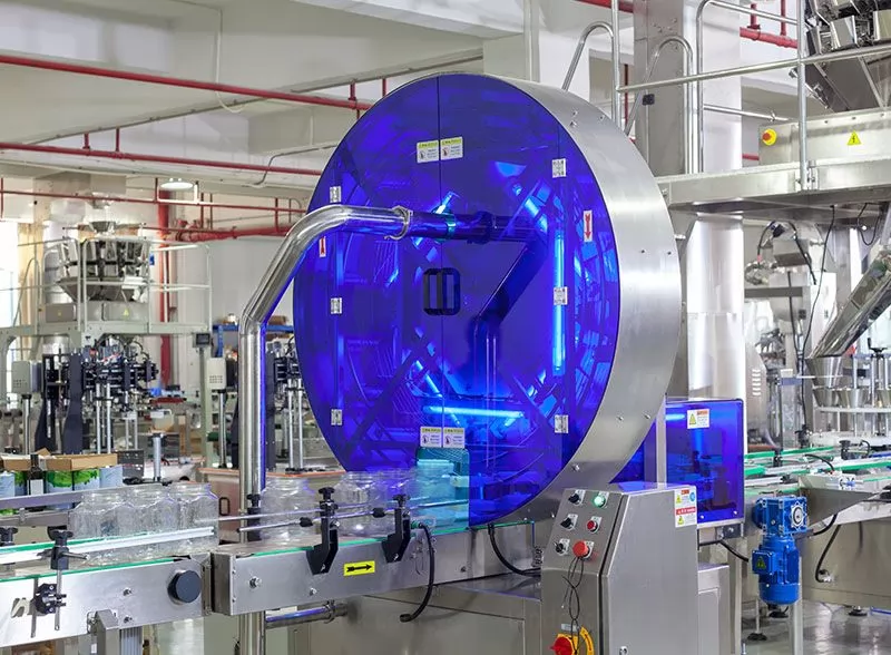 filling capping and labeling machine
